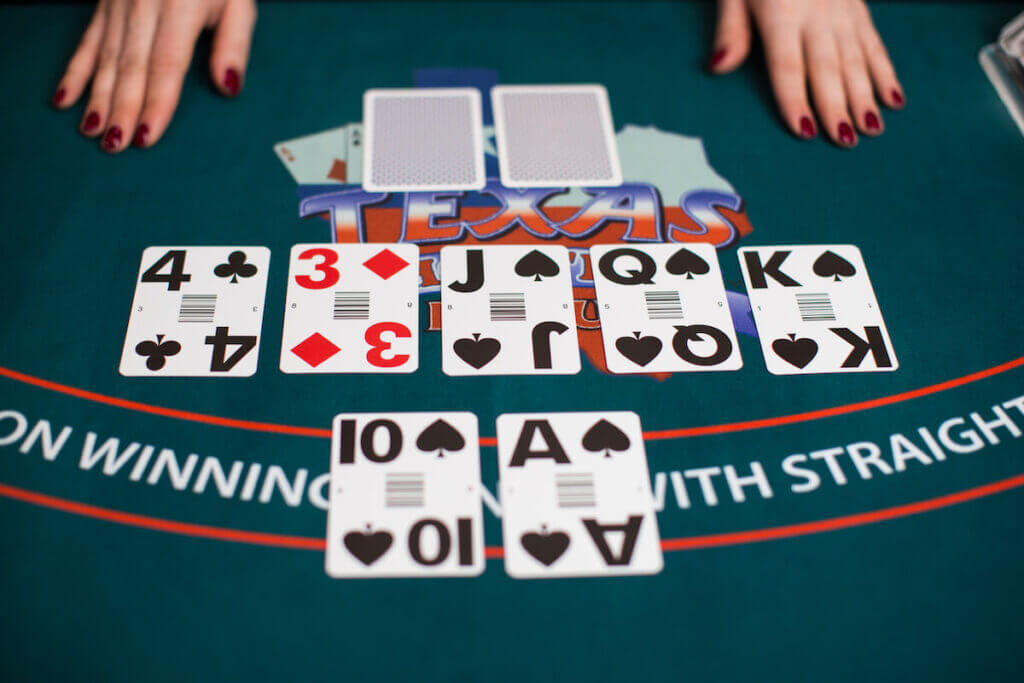 live-poker-texas-holdem-live-evolution-c
